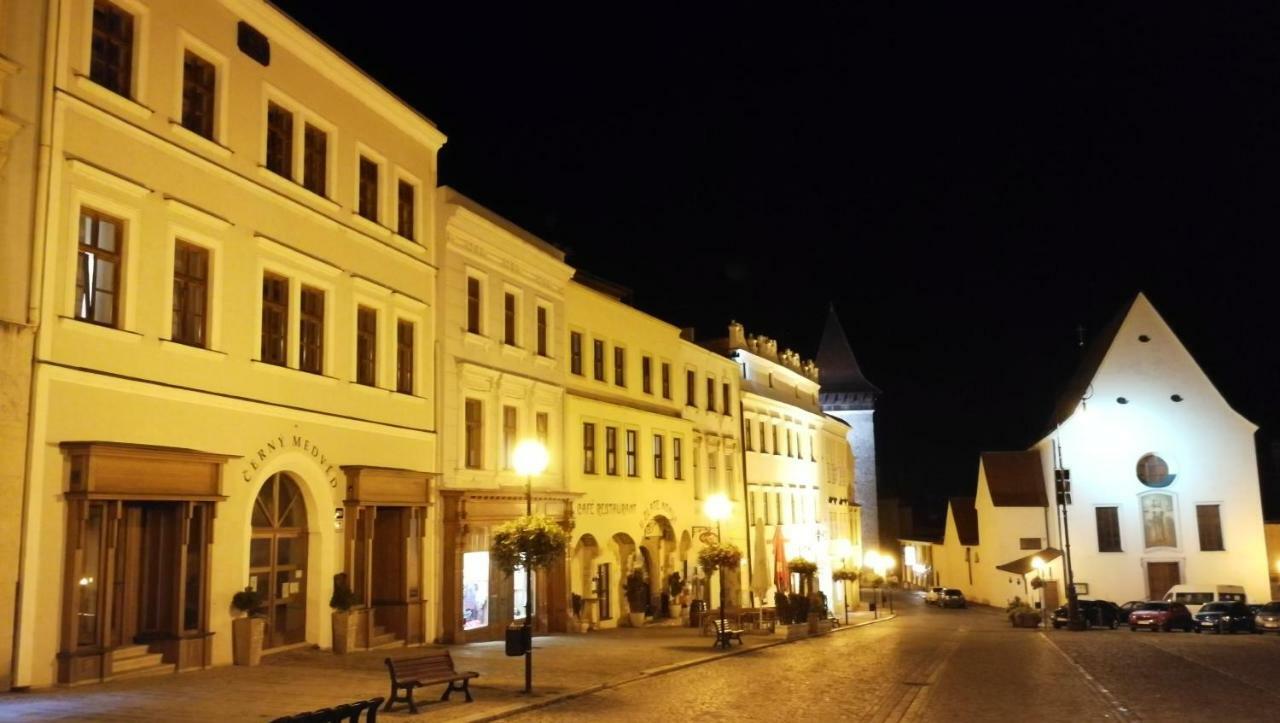 Penzion Stastny Medved Znojmo Luaran gambar